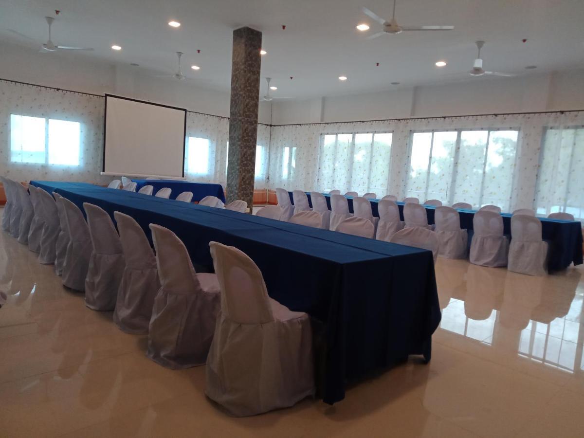 Sunsea Resort Guimaras Exterior photo